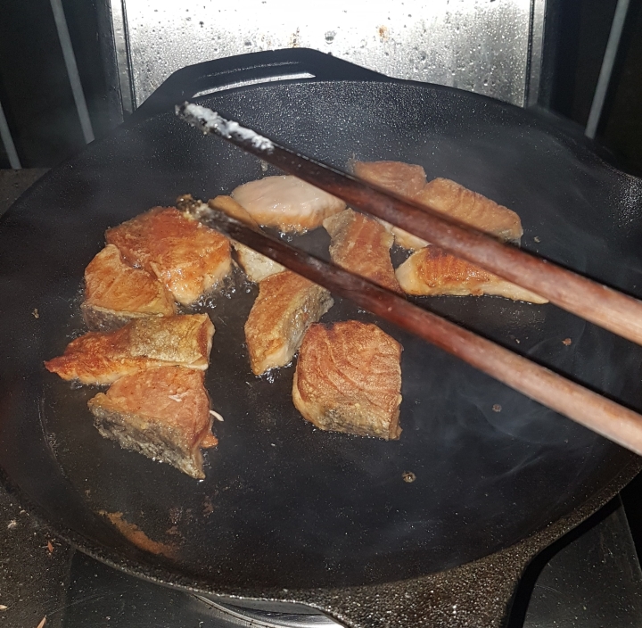 Teryaki Salmon9-salmon cooking